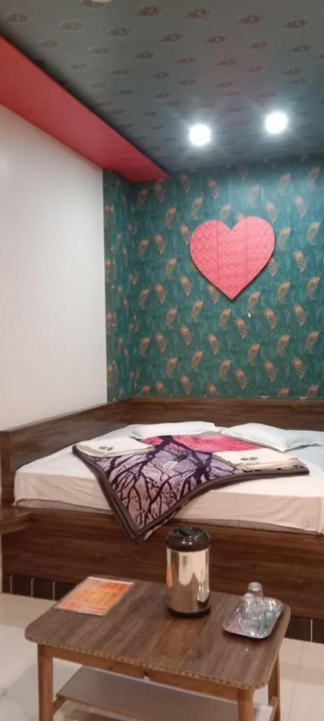 New Hotel Rajvihar Pachmarhī Екстериор снимка