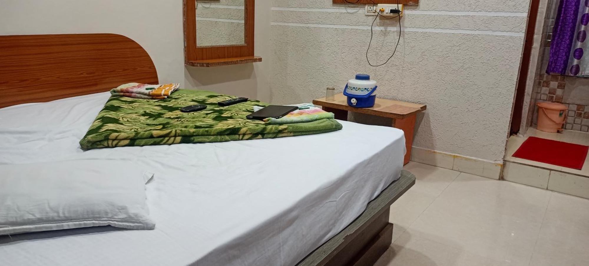 New Hotel Rajvihar Pachmarhī Екстериор снимка