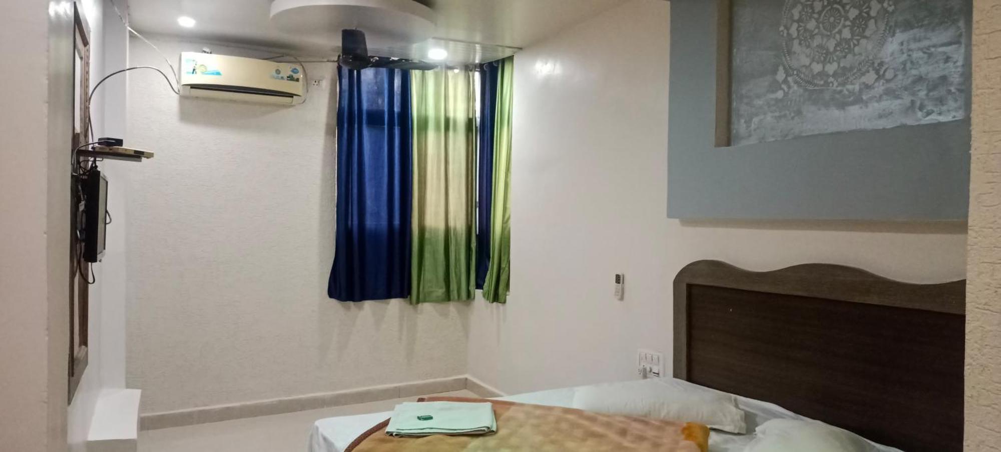 New Hotel Rajvihar Pachmarhī Екстериор снимка
